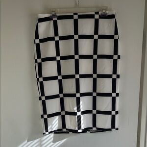 NYC Black and White Grid Pencil Skirt